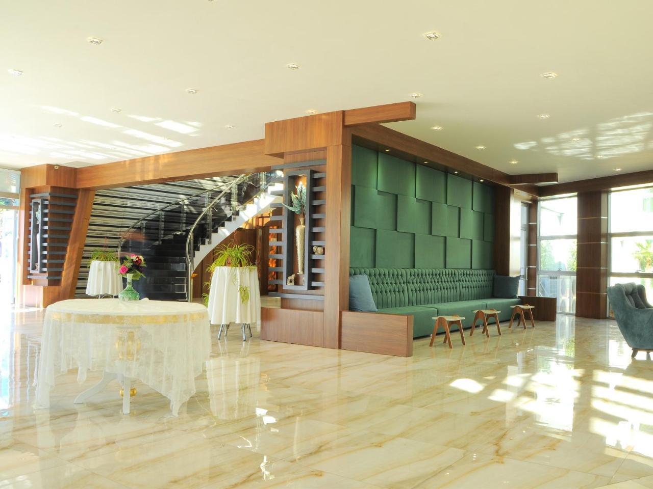 Limapark Hotel Serdivan Exterior foto